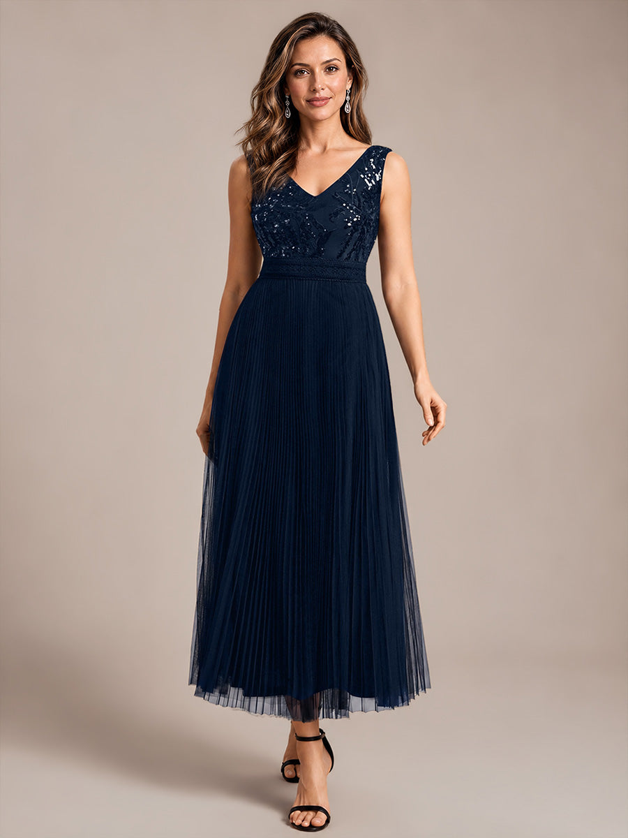 Robe A-Line sans manches en sequins avec décolleté en V et fermeture éclair au dos #Couleur_Bleu Marine