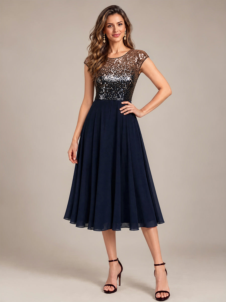 Sequins Coupe Trapèze Manches Courtes type Cap Robe Mariage Invitée #Couleur_Bleu marine champagne