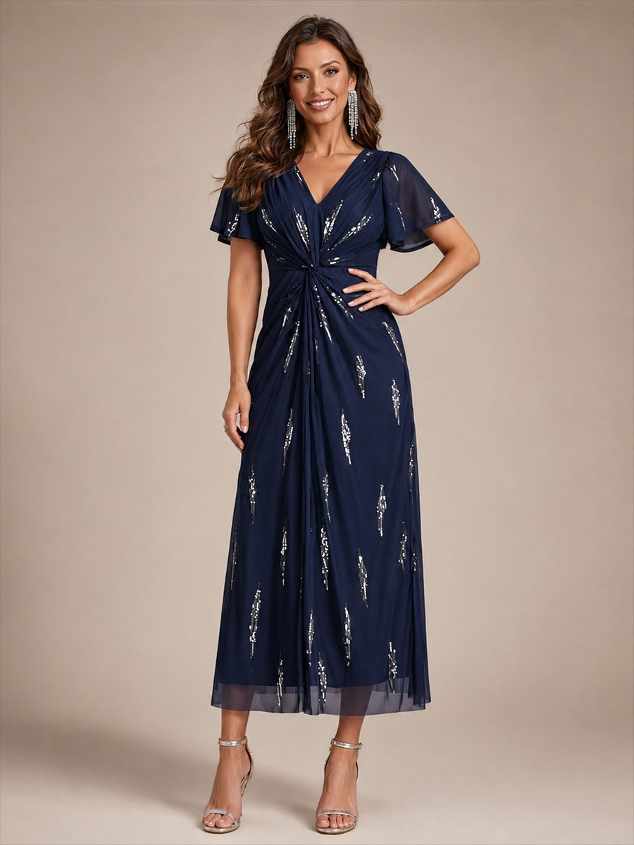 robe midi ajustée à manches courtes en V avec sequins et manches volantes #Couleur_Bleu Marine
