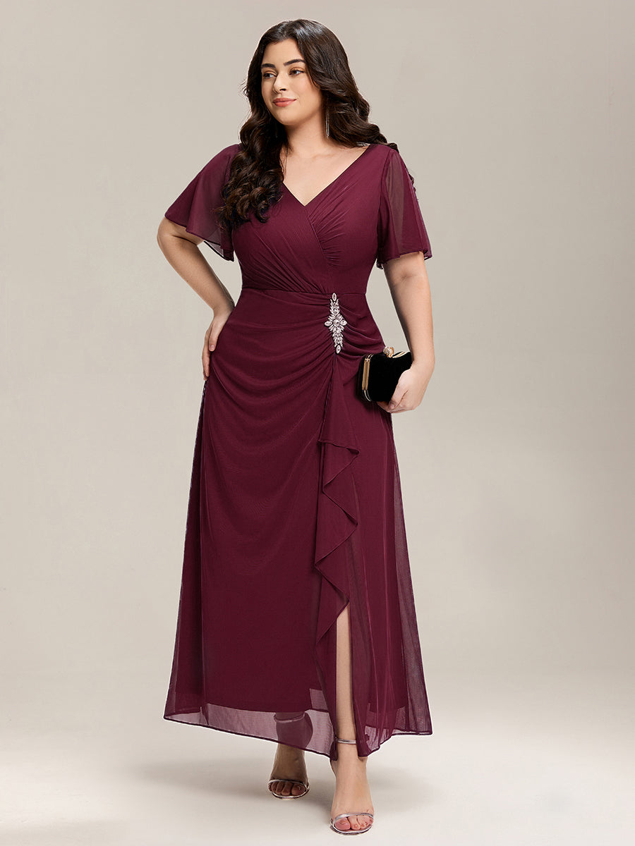 Robe D'invité De Mariage En Mousseline De Soie Mi-Longue Plissée à Manches à Volants Et Col En V #Couleur_Bordeaux