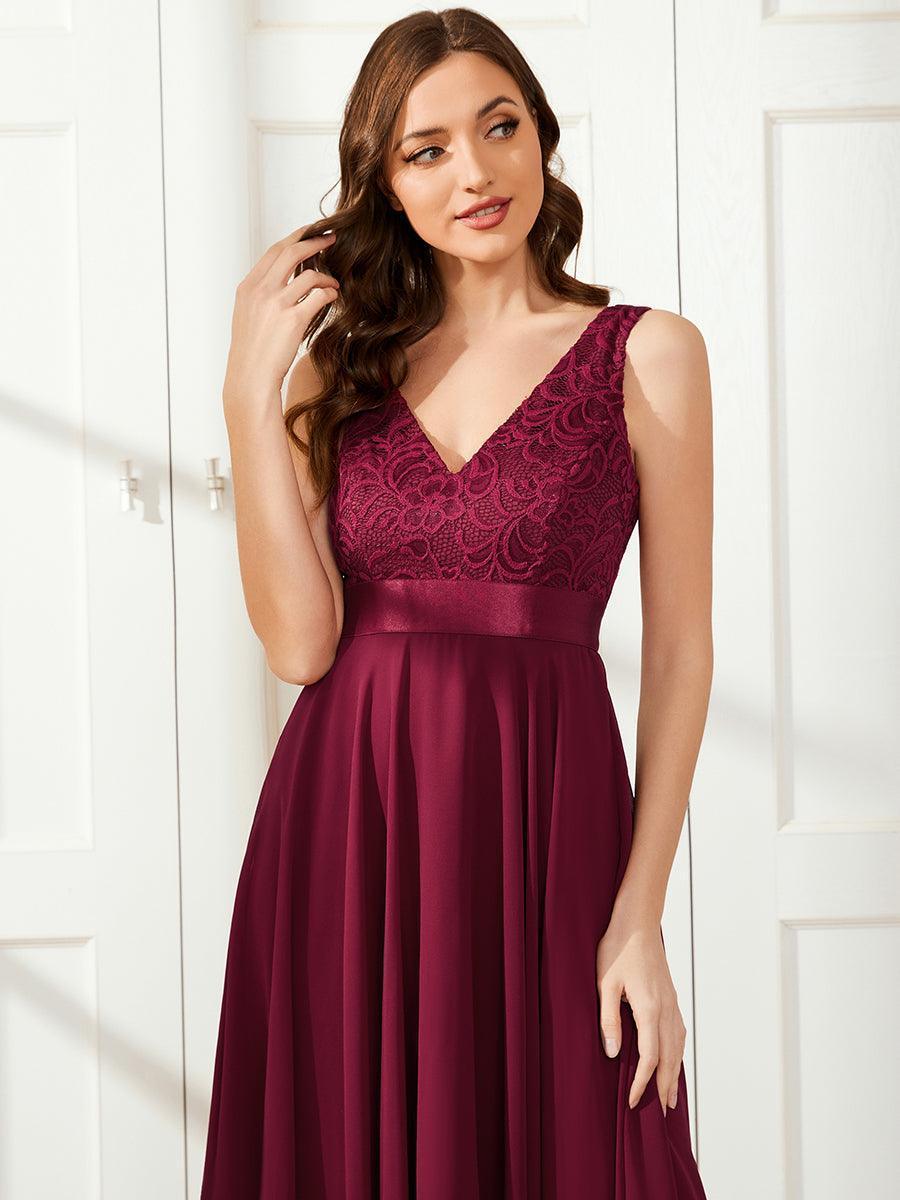 Superbe robe de bal en dentelle et en mousseline de soie à col en V pour femme #Couleur_Bordeaux
