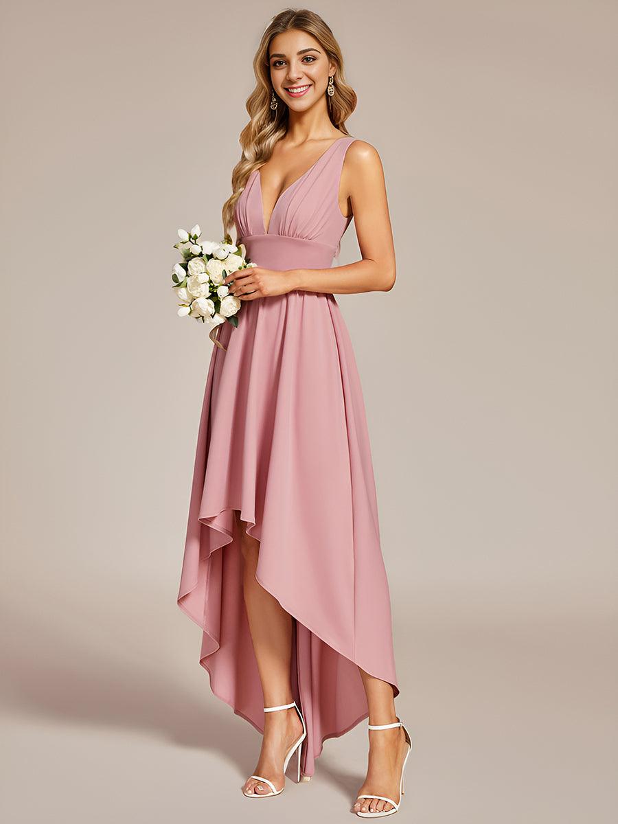 Robe de soir??e longue au sol ?? taille empire et ?? encolure en V #Couleur_Rose fumee