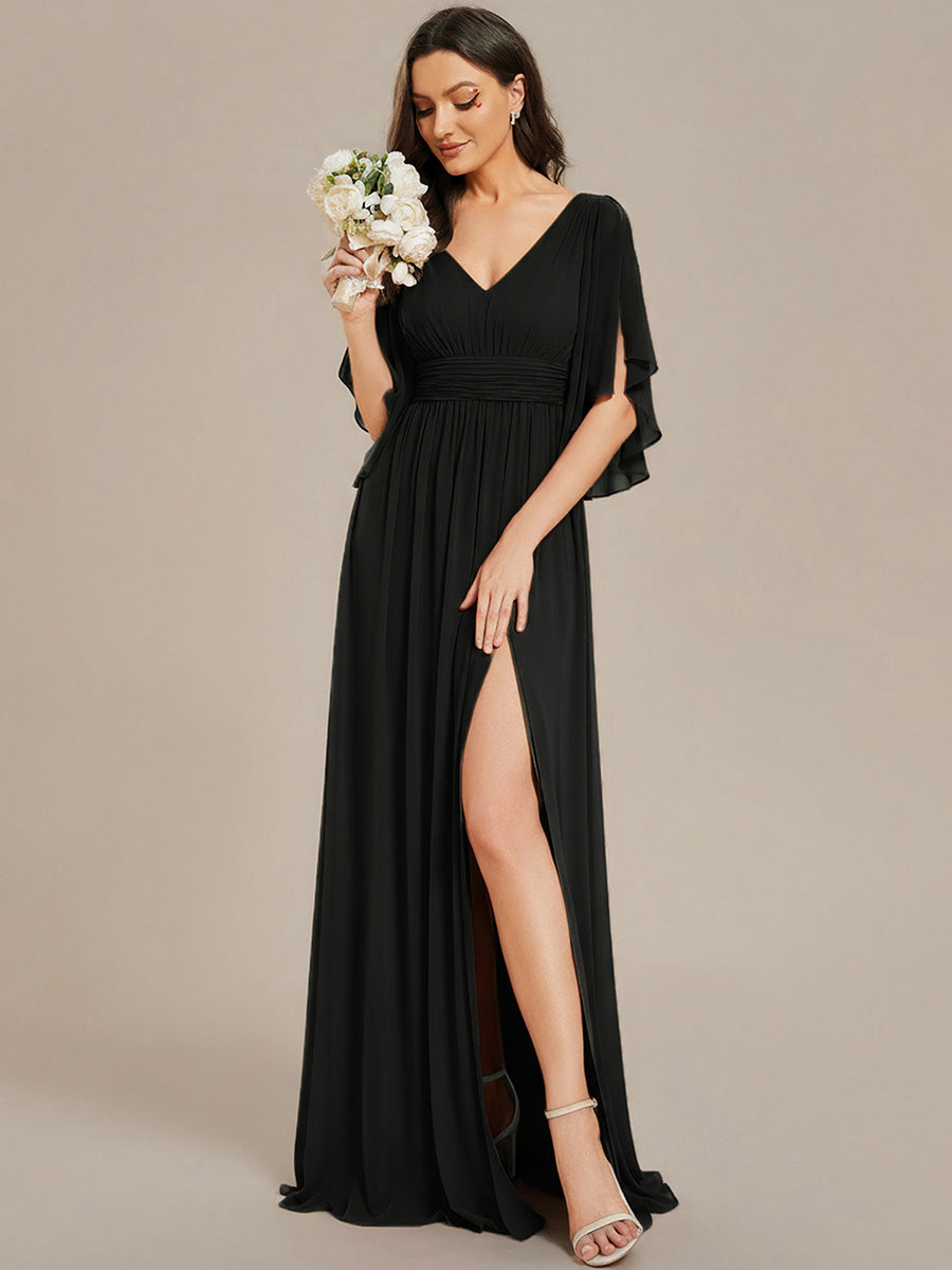 Robe Curvy en mousseline plissée Col V manches mi-longues #Couleur_Noir