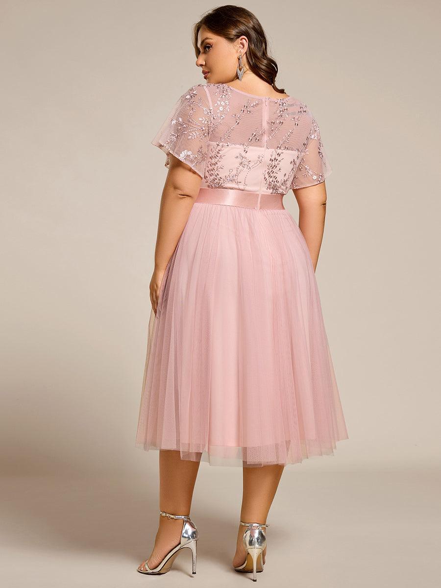 Robe d'invité mi-longue en résille à manches courtes #Couleur_ #Couleur_Rose
