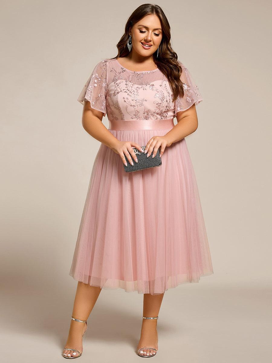 Robe d'invité mi-longue en résille à manches courtes #Couleur_ #Couleur_Rose