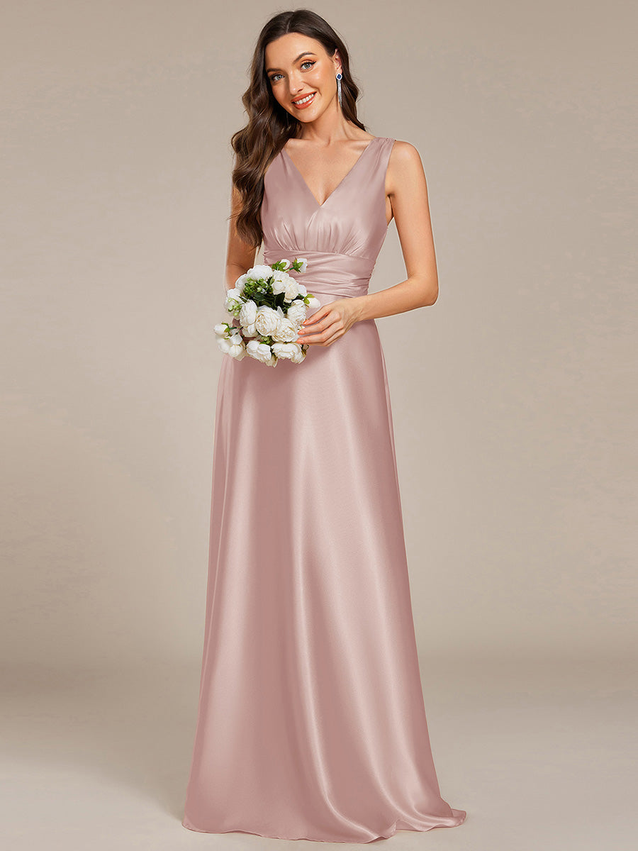 Robe de demoiselle d'honneur fendue en satin sans manches à col en V #Couleur_Mauve