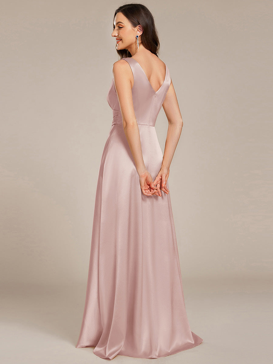 Robe de demoiselle d'honneur fendue en satin sans manches à col en V #Couleur_Mauve
