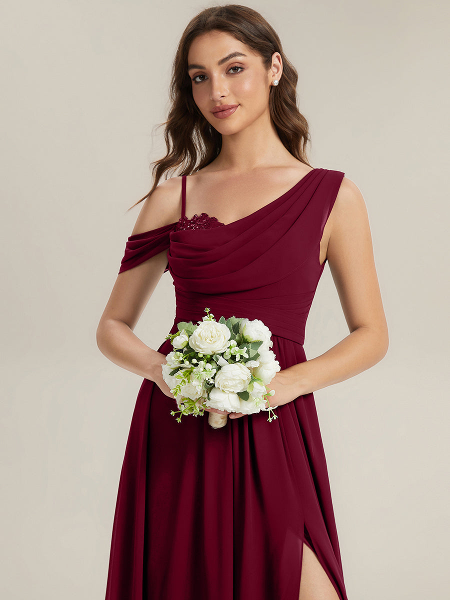 Robe longue asymétrique à sequins à manches courtes en forme de A #Couleur_Bordeaux