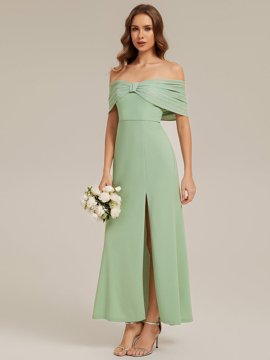 Robe maxi sans manches à bretelles avec un haut extensible et une fente haute sur la cuisse et un détail en nœud #Couleur_Menthe Verte