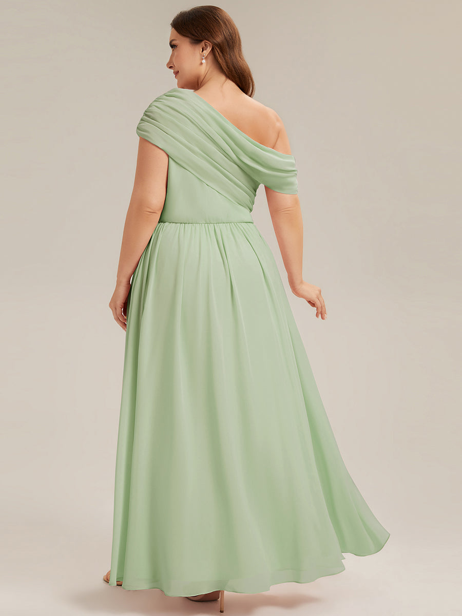 Robe longue asymétrique sans bretelles en A avec détail froncé #Couleur_Menthe Verte