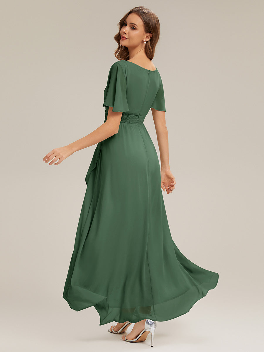 Robe asymétrique sans manches à volants avec détails plissés et ourlet haut bas #Couleur_Eucalyptus