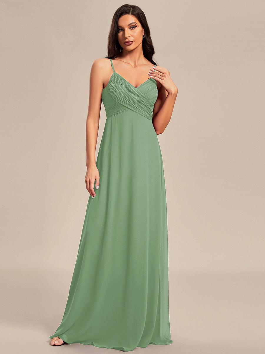 Robe de demoiselle d'honneur drapée au dos avec décolleté en cœur #Couleur_Vert sauge