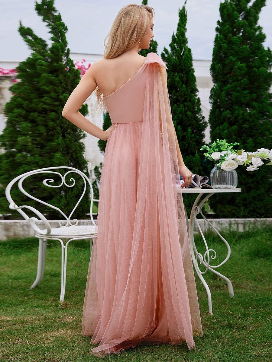 Robe de demoiselle d'honneur trapèze en tulle romantique avec une épaule et un nœud papillon #Couleur_Rose