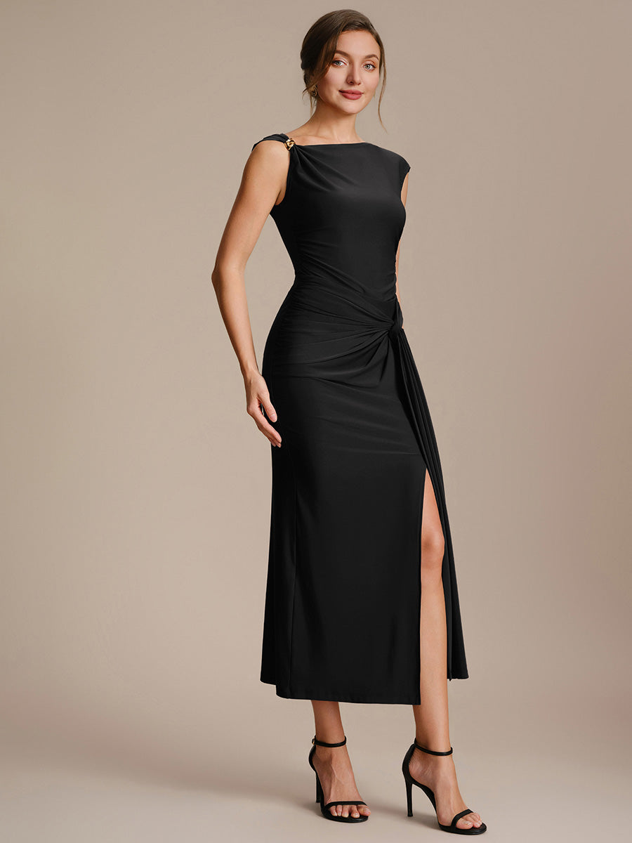 Robe courte à manches courtes extensible sans manches avec encolure asymétrique #Couleur_Noir