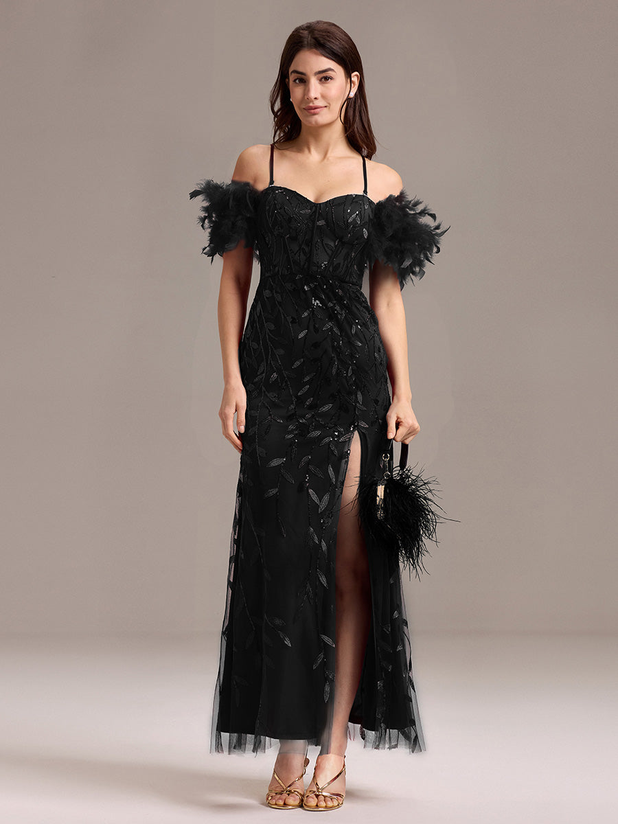 Robe de soirée fendue à épaules dénudées et manches en plumes #Couleur_Noir
