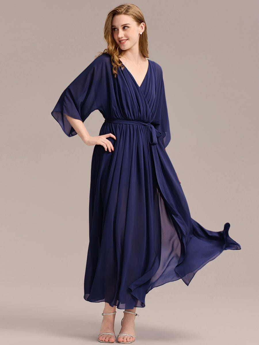 Robe d'invité de mariage trapèze en mousseline fluide à encolure ronde et longueur au genou #Couleur_Bleu Marine
