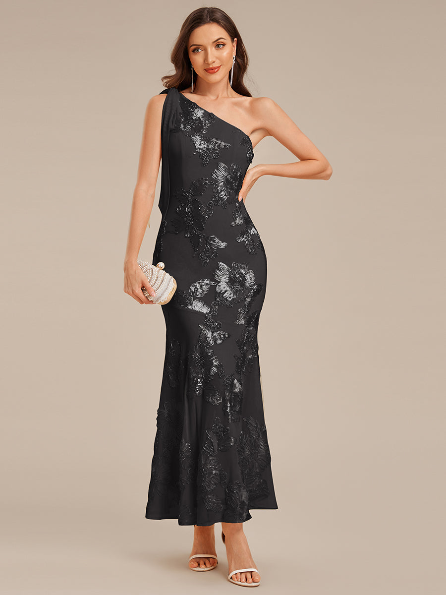 Robe d'invité de mariage trapèze en mousseline fluide à encolure ronde et longueur au genou #Couleur_Noir