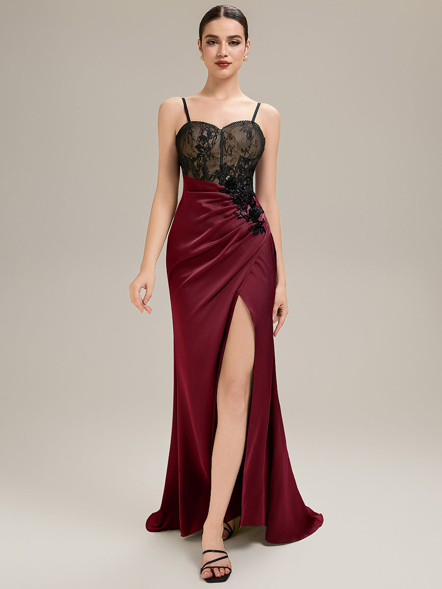 Robe de soirée chic sans bretelles sans manches en forme de sirène longueur sol avec dentelle à frange et détail corset #Couleur_Bordeaux