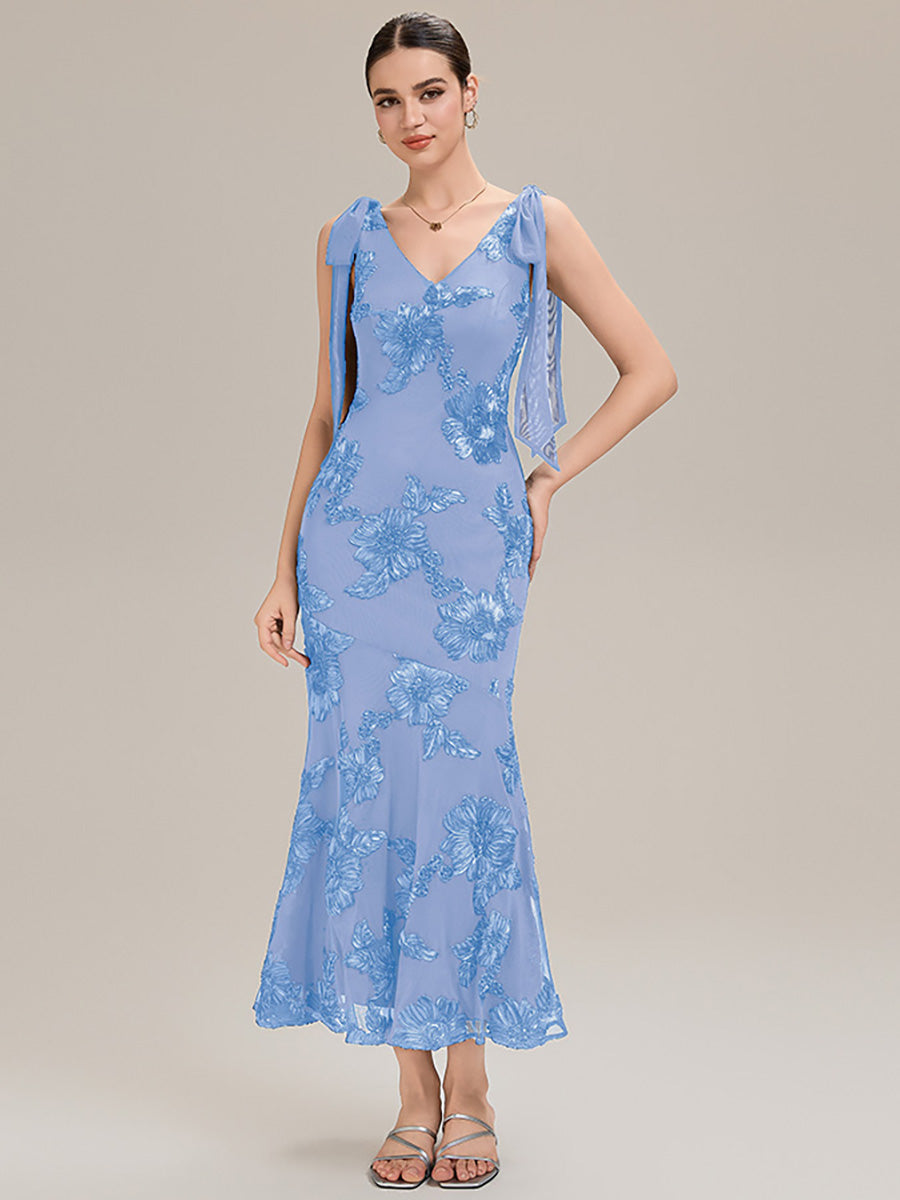 Robe de soirée chic sans manches sans bretelles en jersey extensible avec nœud à l'avant et rubans fluides #Couleur_Bleu Glace