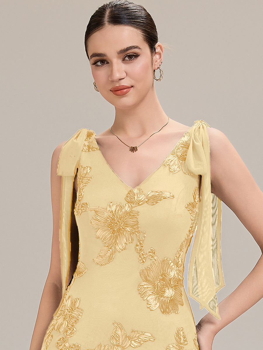 Robe de soirée chic sans manches sans bretelles en jersey extensible avec nœud à l'avant et rubans fluides #Couleur_Jaune