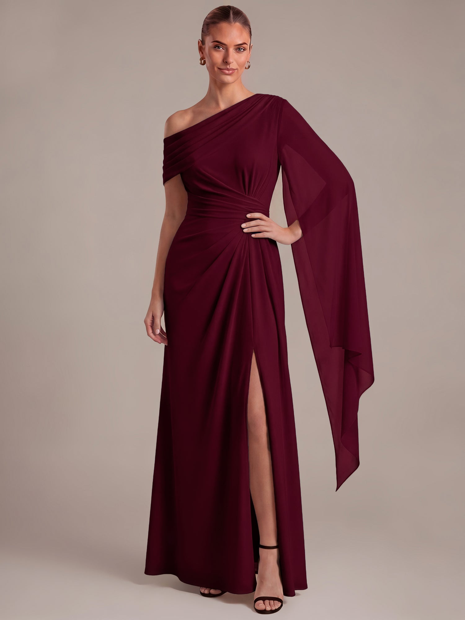 Robe maxi A ligne plissée à encolure asymétrique à manches longues avec fente sur le côté #Couleur_Bordeaux