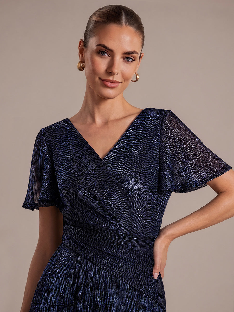 robe maxi ¨¤ manches courtes en pliss¨¦ avec un d¨¦collet¨¦ en V et un ourlet ¨¤ volants avec fermeture ¨¦clair au dos #Couleur_Bleu Marine
