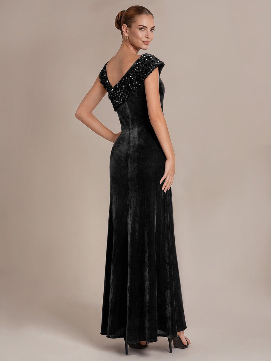 Robe moulante asymétrique sans manches en sequins maxi #Couleur_Noir