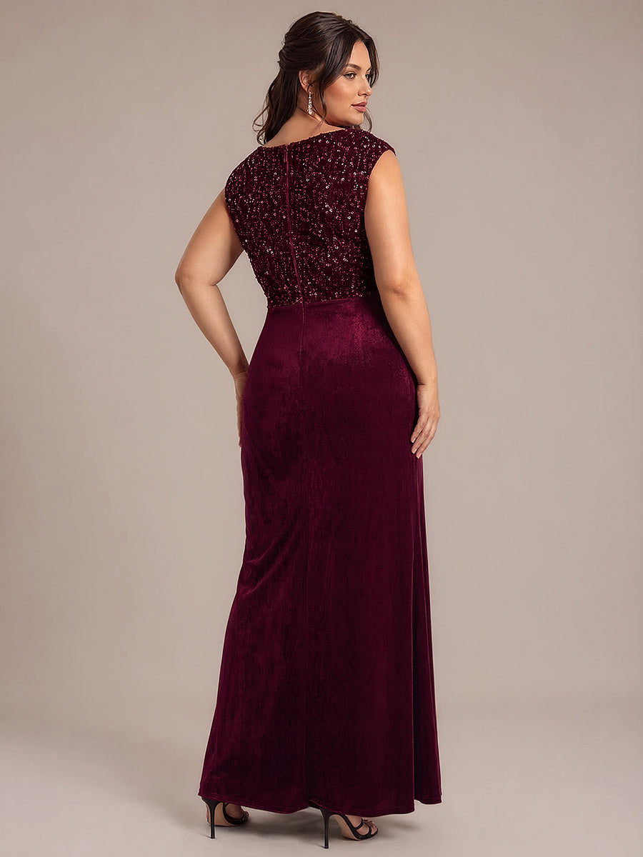 Robe asymétrique sans manches à décolleté en V et sequins longueur maxi #Couleur_Bordeaux