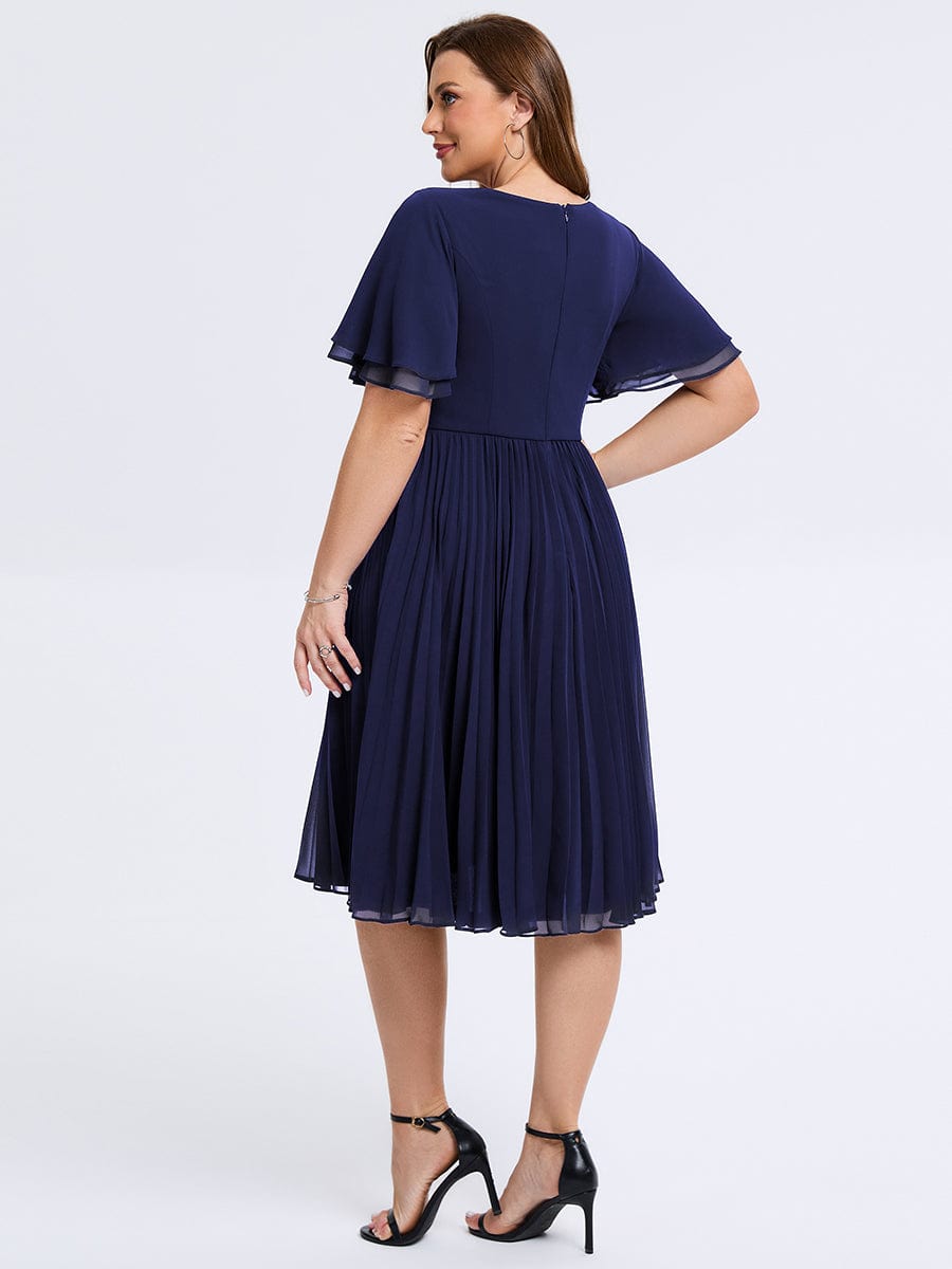 Robe d'invité de mariage trapèze en mousseline fluide à encolure ronde et longueur au genou #Couleur_Bleu Marine