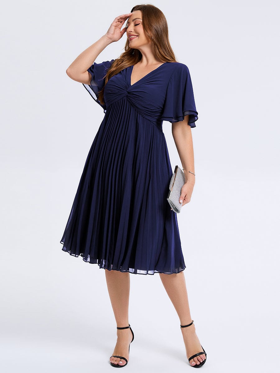 Robe d'invité de mariage trapèze en mousseline fluide à encolure ronde et longueur au genou #Couleur_Bleu Marine