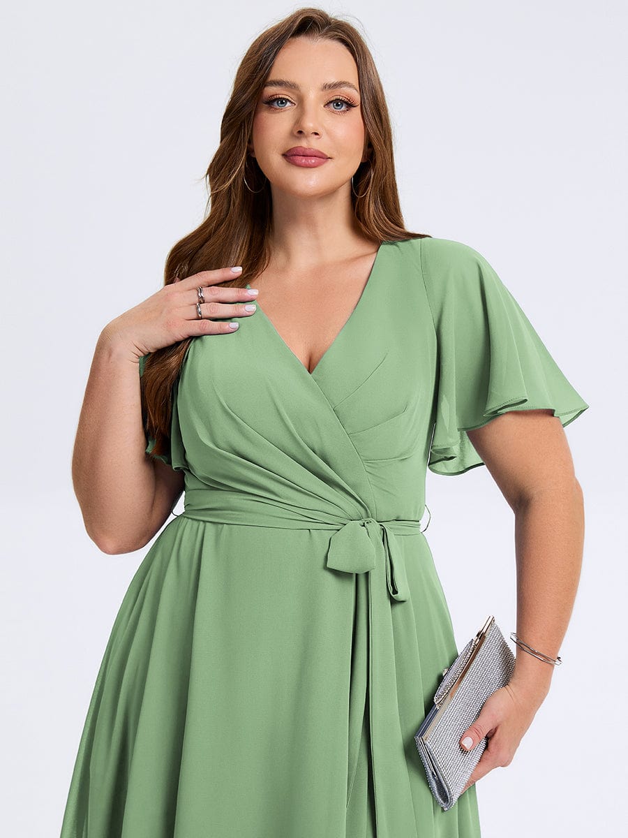 Robe d'invité de mariage trapèze en mousseline fluide à encolure ronde et longueur au genou #Couleur_Vert sauge