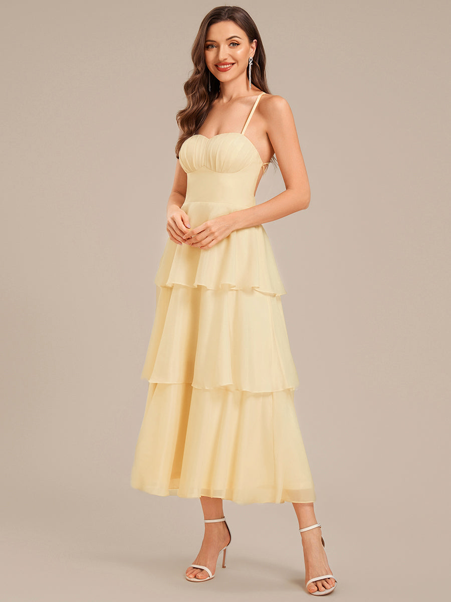 Robe d'invité de mariage trapèze en mousseline fluide à encolure ronde et longueur au genou #Couleur_Jaune