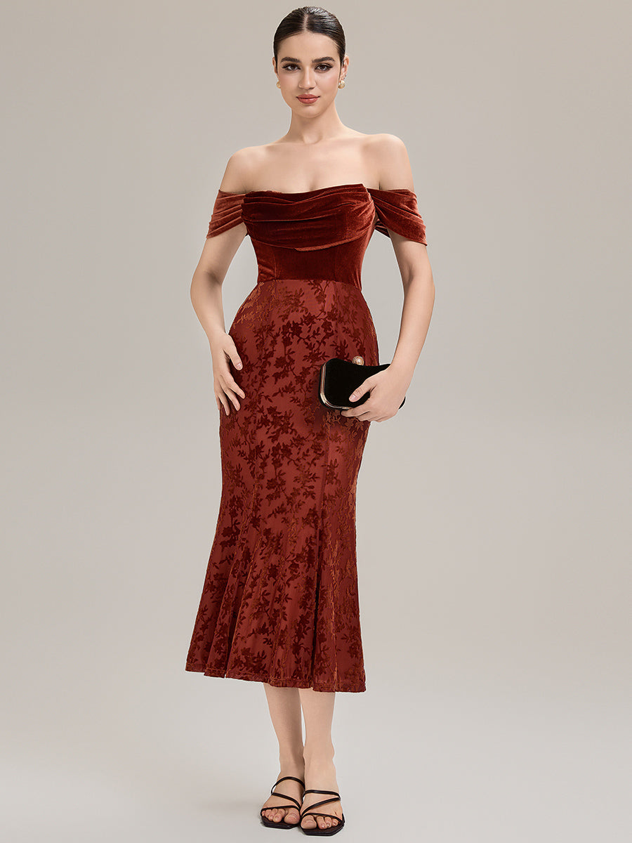 Robe maxi sirène sans manches avec col cowl et détails froncés Robes d'invité de mariage #Couleur_Rouge Brique