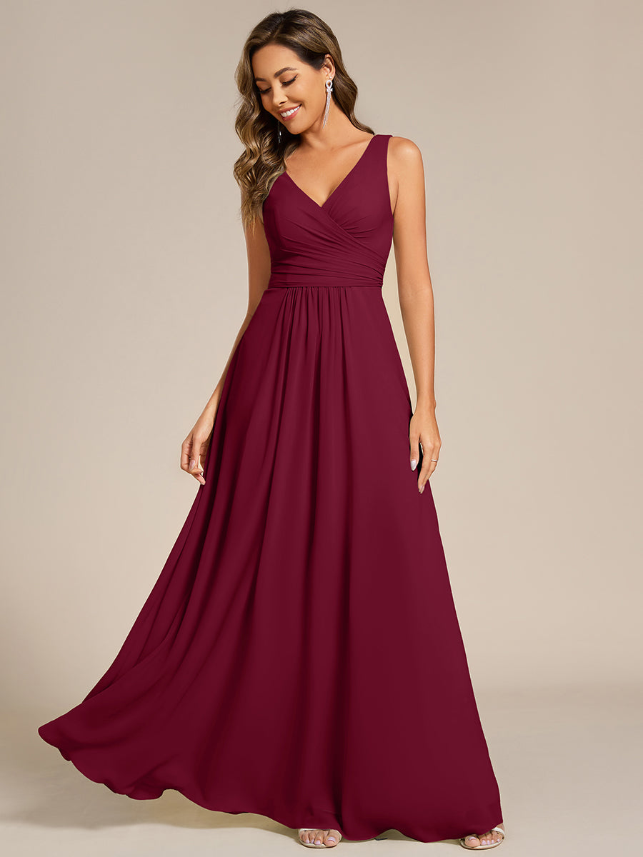 Robe d'invité de mariage trapèze en mousseline fluide à encolure ronde et longueur au genou #Couleur_Bordeaux