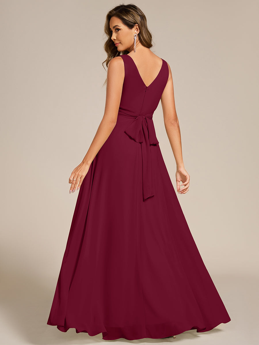 Robe d'invité de mariage trapèze en mousseline fluide à encolure ronde et longueur au genou #Couleur_Bordeaux
