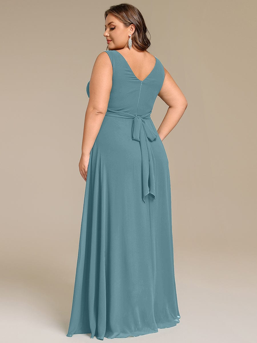 Robe d'invité de mariage trapèze en mousseline fluide à encolure ronde et longueur au genou #Couleur_Bleu Fume
