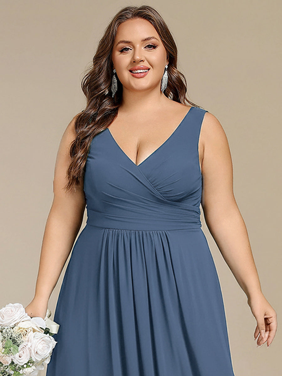 Robe d'invité de mariage trapèze en mousseline fluide à encolure ronde et longueur au genou #Couleur_Marine Fume