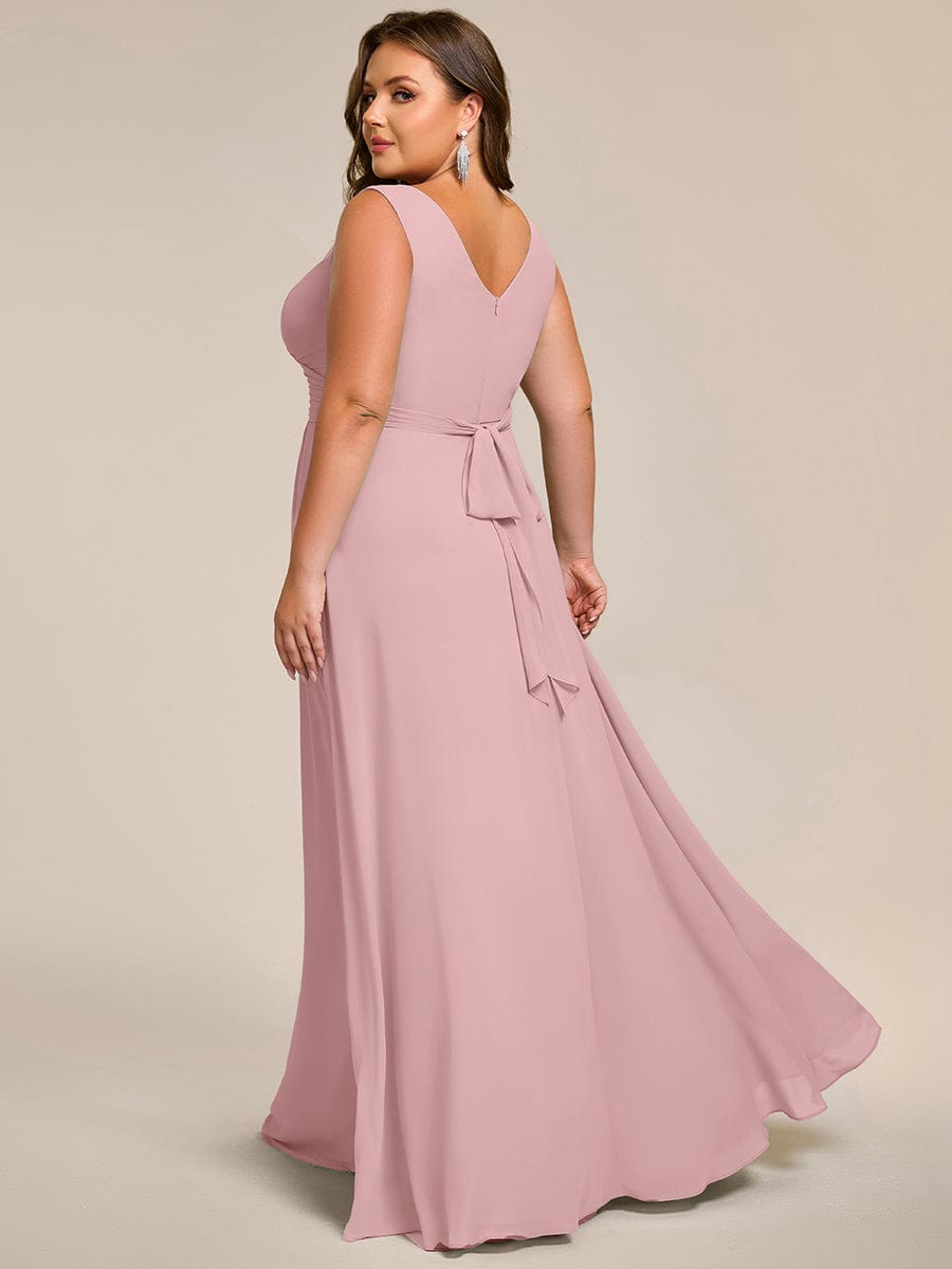 Robe d'invité de mariage trapèze en mousseline fluide à encolure ronde et longueur au genou #Couleur_Rose fumee