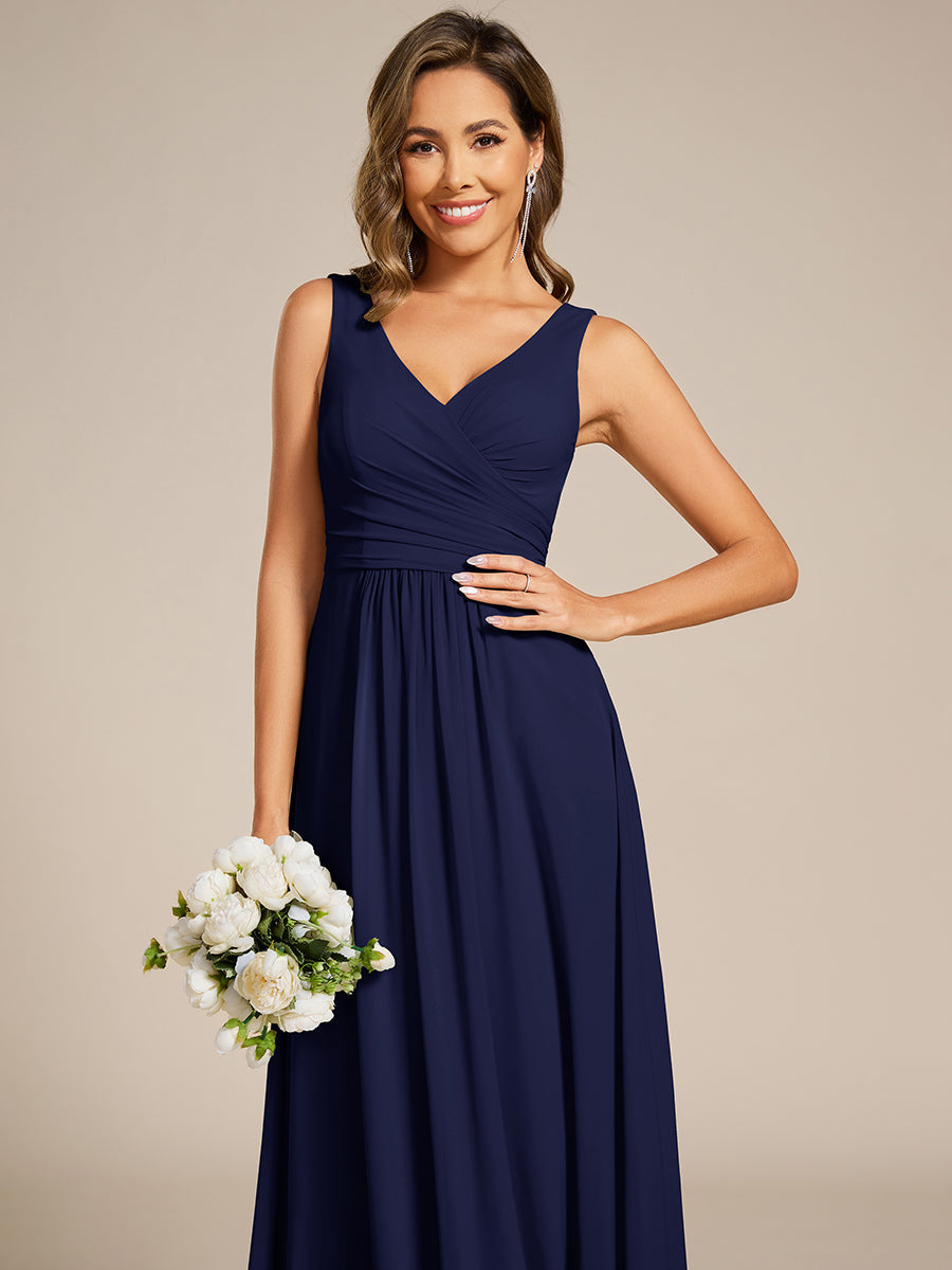 Robe d'invité de mariage trapèze en mousseline fluide à encolure ronde et longueur au genou #Couleur_Bleu Marine