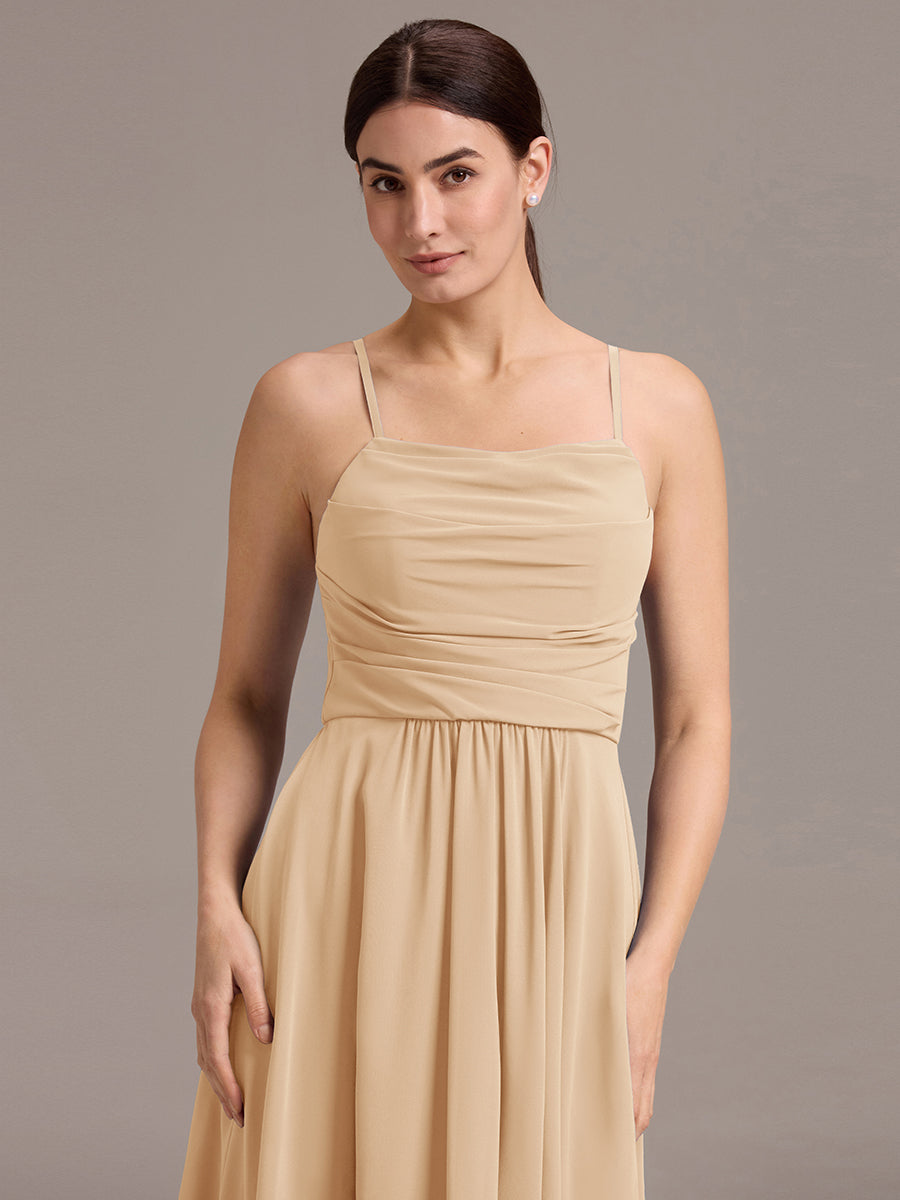 Robe de demoiselle d'honneur mi-longue plissée à bretelles spaghetti et coupe carrée #Couleur_Charbon