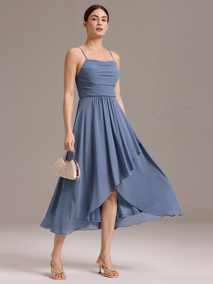 Robe de demoiselle d'honneur mi-longue plissée à bretelles spaghetti et coupe carrée #Couleur_Marine Fume