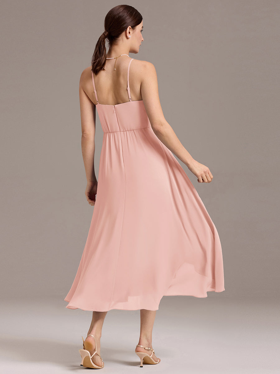 Robe de demoiselle d'honneur mi-longue plissée à bretelles spaghetti et coupe carrée #Couleur_Rose