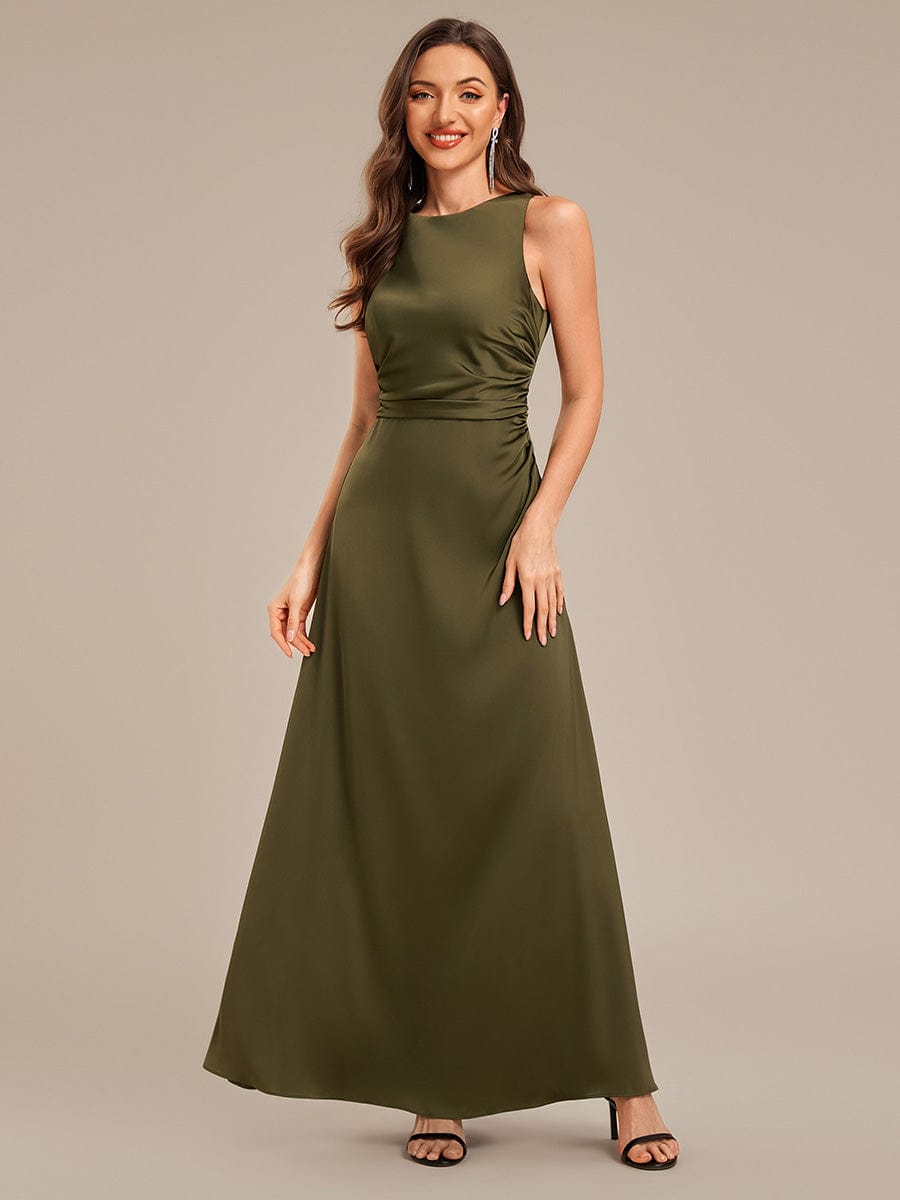 Robe d'invité de mariage trapèze en mousseline fluide à encolure ronde et longueur au genou #Couleur_Vert Olive