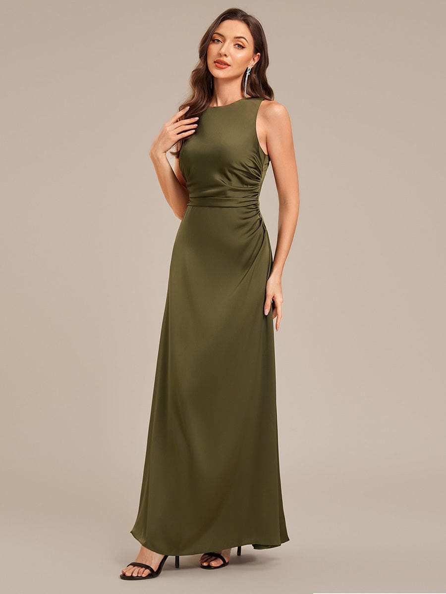Robe d'invité de mariage trapèze en mousseline fluide à encolure ronde et longueur au genou #Couleur_Vert Olive