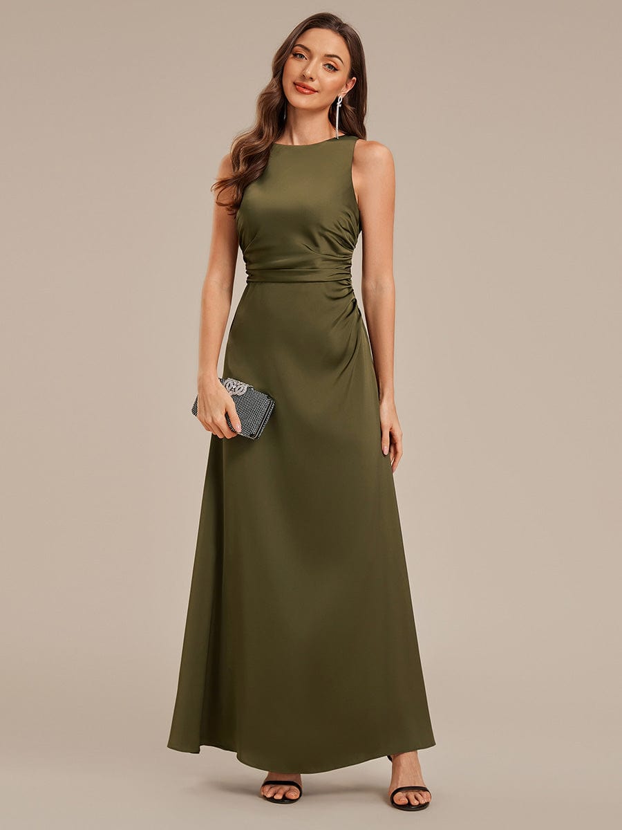 Robe d'invité de mariage trapèze en mousseline fluide à encolure ronde et longueur au genou #Couleur_Vert Olive