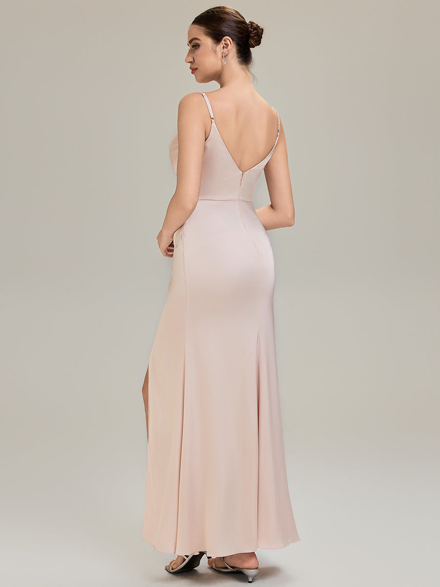 Robe de soirée sans manches à encolure drapée style sirène longueur sol avec bretelles spaghetti réglables tissu non extensible détail froncé #Couleur_Rose