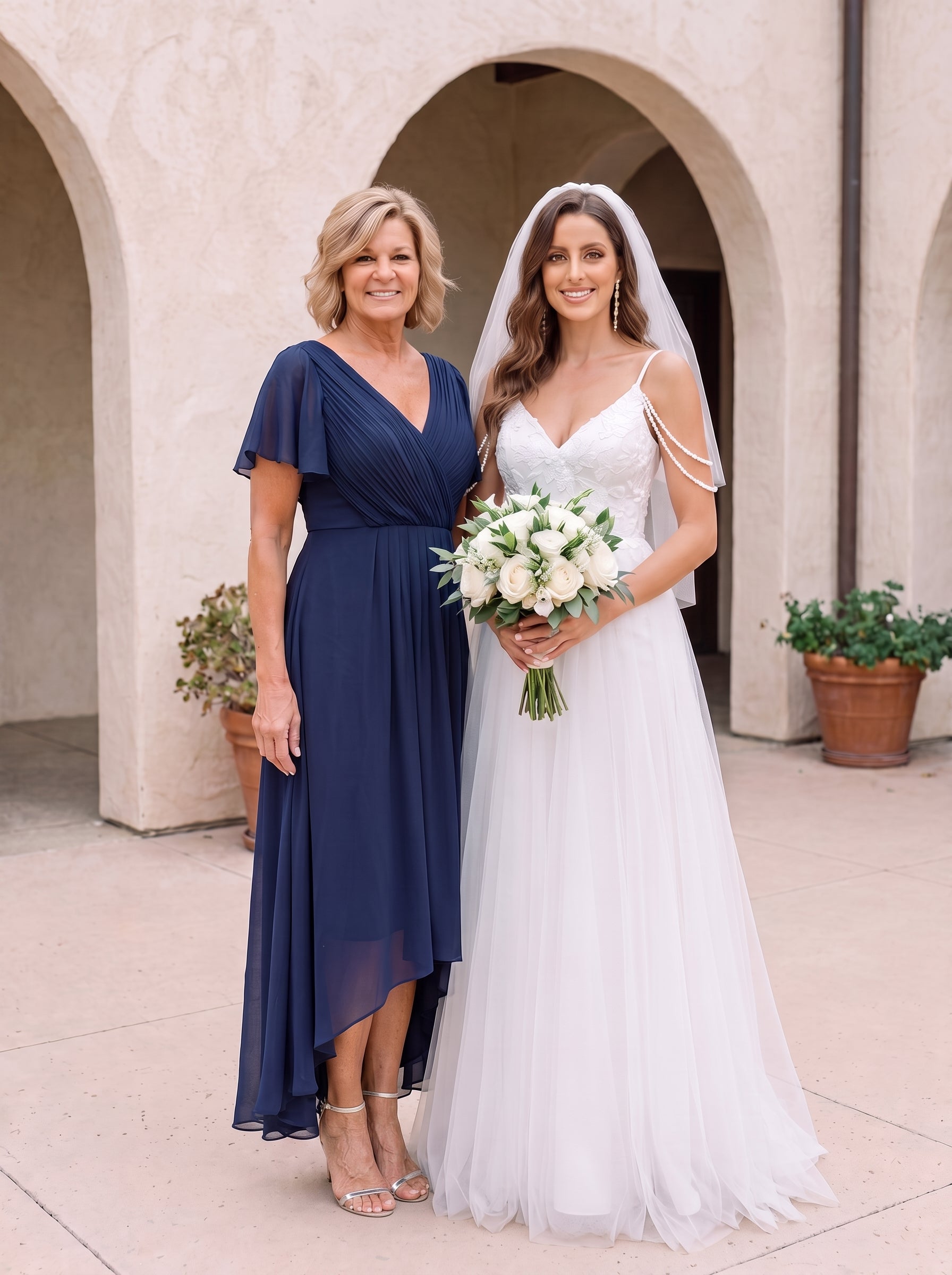 Robe d'invité de mariage chic à col en V #Couleur_Bleu Marine