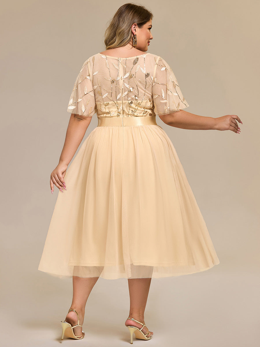 Robe d'invité de mariage trapèze en mousseline fluide à encolure ronde et longueur au genou #Couleur_Dorée