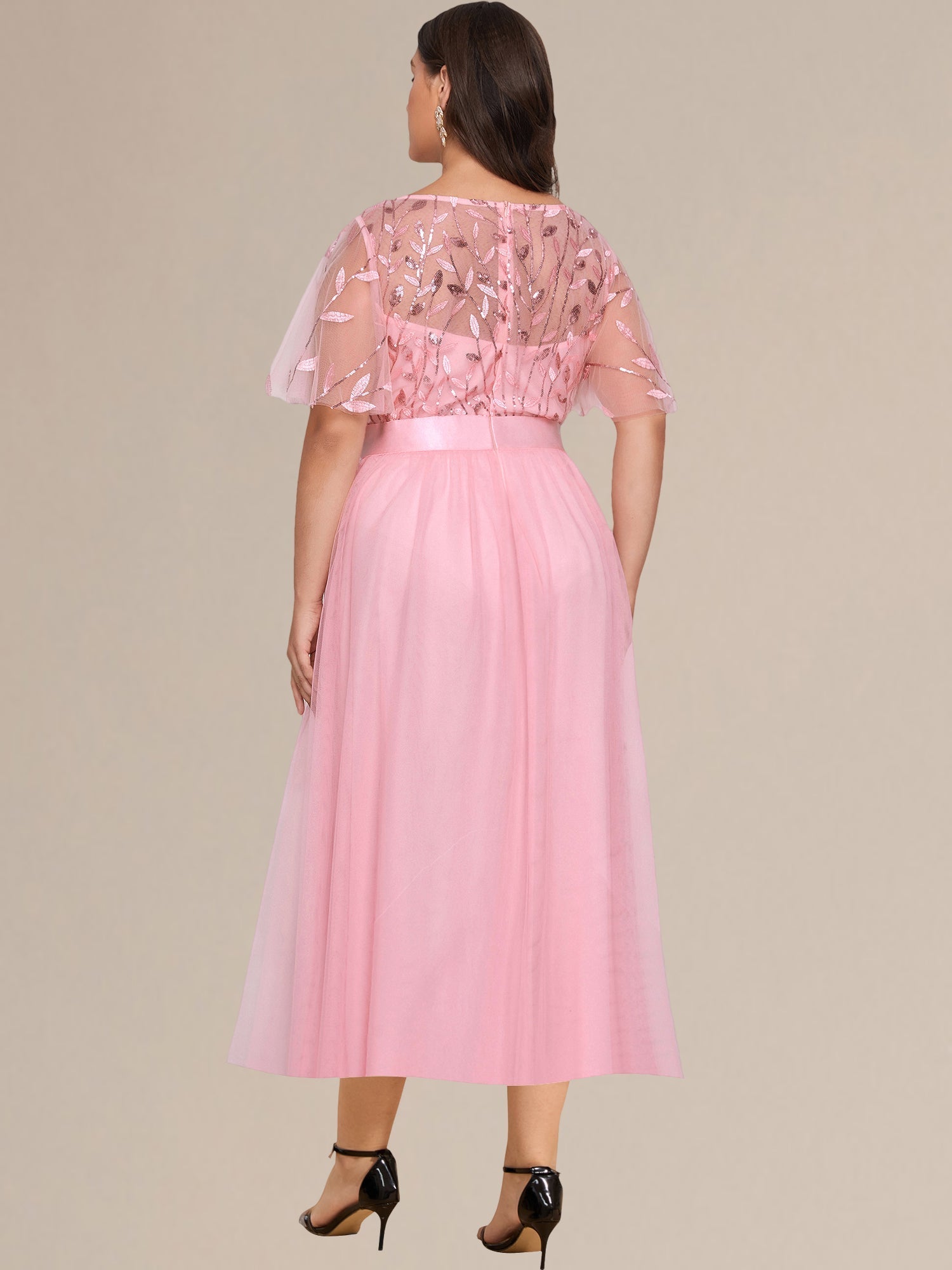 Robe d'invité de mariage trapèze en mousseline fluide à encolure ronde et longueur au genou #Couleur_Rose