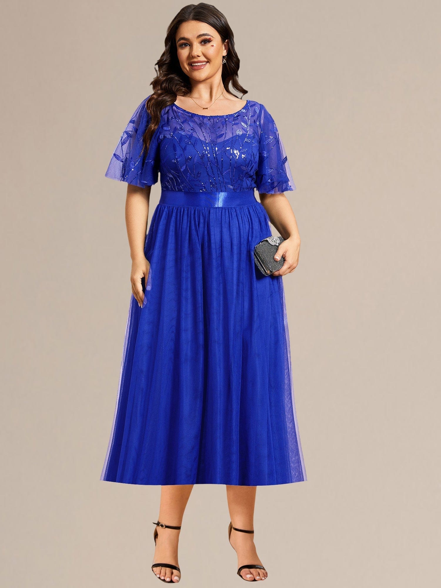 Robe d'invitée de mariage mi-longue à paillettes et feuilles #Couleur_Bleu Saphir